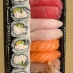 Best Sushi Deluxe ( 7 pcs Sushi & California) in Los Angeles, CA